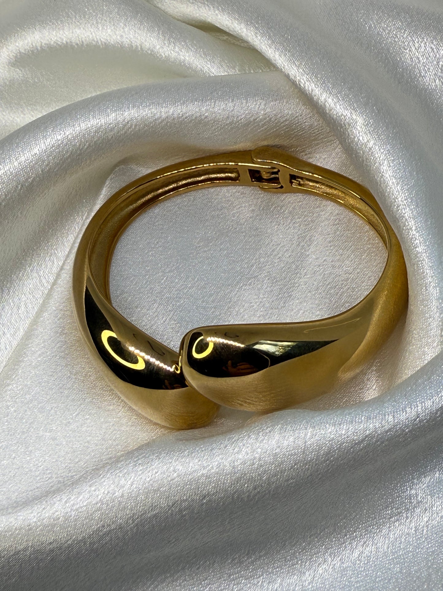 Double Twist Bracelet