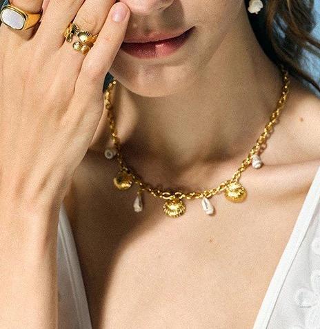 Shell Necklace