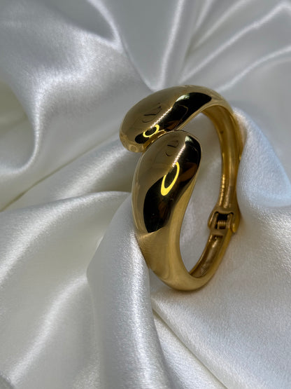 Double Twist Bracelet