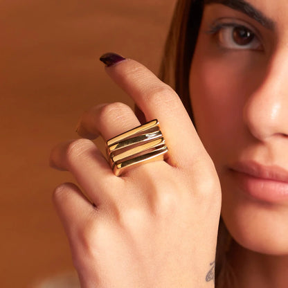 Large Multi-Line Ring