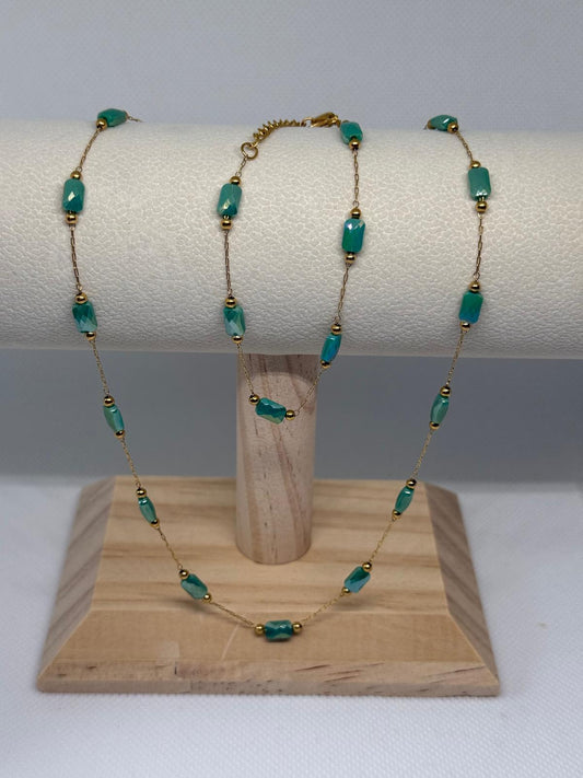 Tahitian adornment