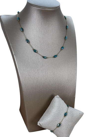 Tahitian adornment